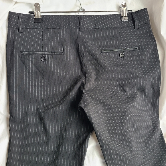 Express Design Studio Editor Mid Rise Bootcut Pinstripe Dress Pants Size 6R - Picture 4 of 11